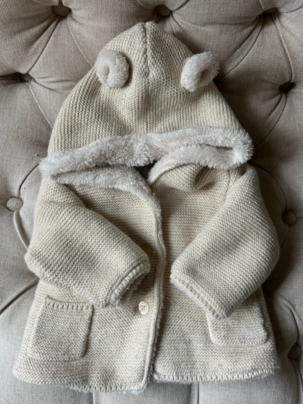 🐻🧸Neutral Teddy Hooded Baby Hat with Lilac Dress and Bib Set